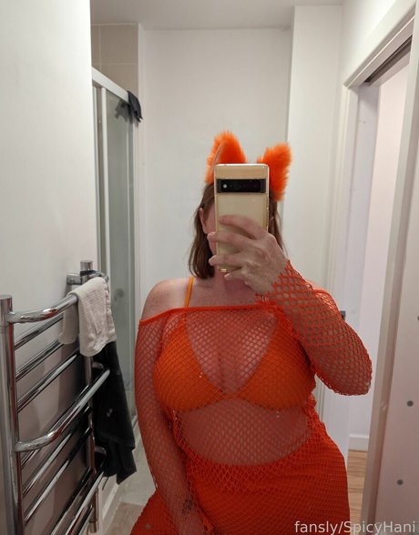 SpicyHani star pornographic pictures