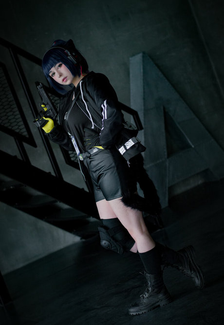 Yoshinobi high quality actress gallery