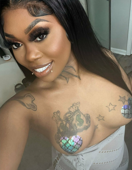 fmereloaded pornstar high quality pics