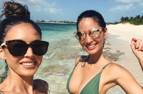 Olivia Munn model sexy archive