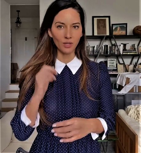 Olivia Munn xxx model img