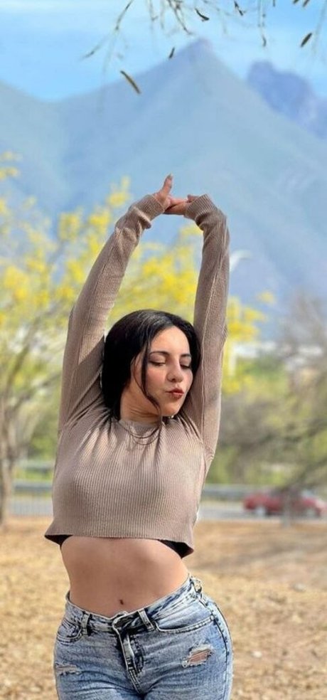 bellacuentos nice pornstar pic