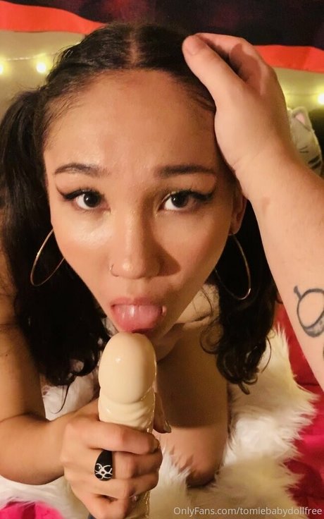 tomiebabydollfree naked pornstar pics
