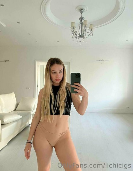 lichicigs hot model gallery