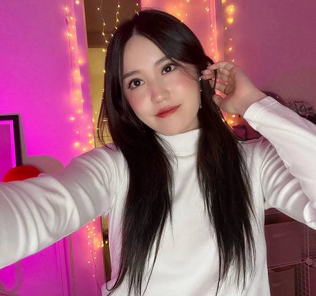 AngelsKimi model pretty gallery