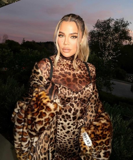 Khloe Kardashian free model pictures