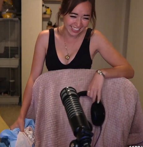 Mayahiga adult actress pic