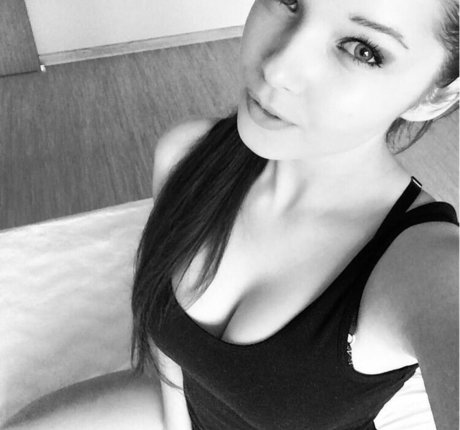 Divine Ramona star pornographic images