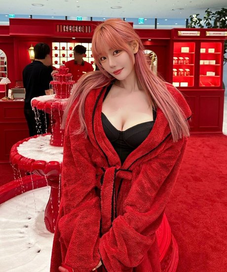 Berry pornstar erotic img