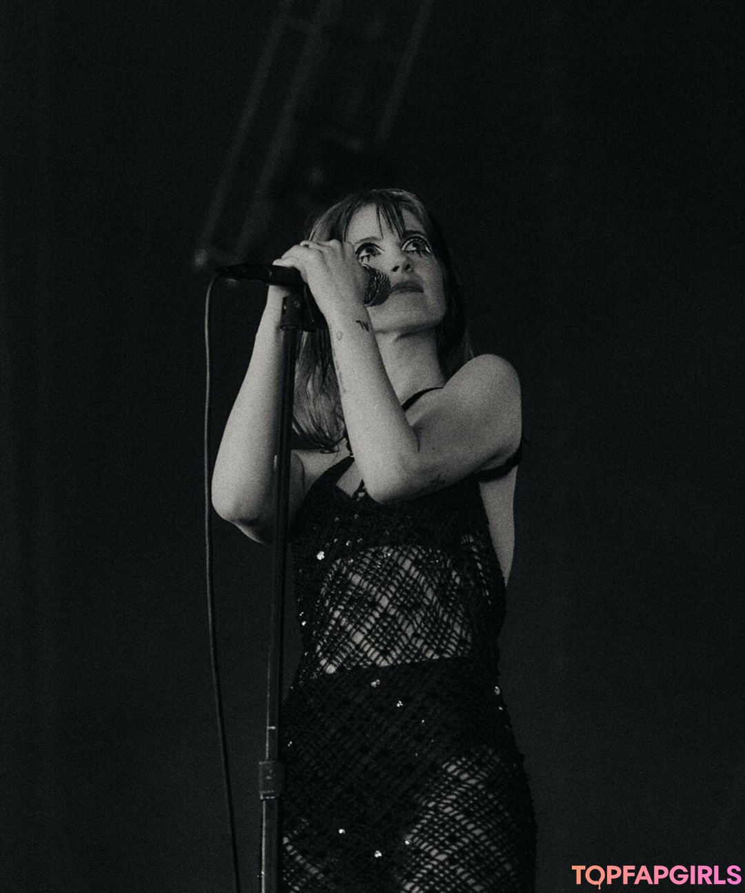 Hayley Williams exclusive star photo