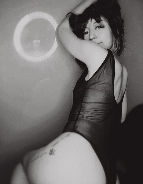 MAIScnhyo sex actress pics