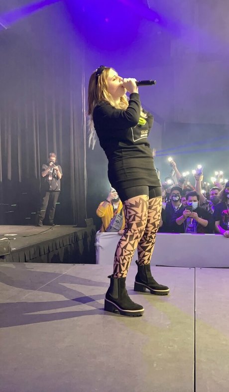 Demondice Karen star nude archive