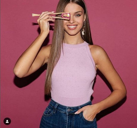 Anna Zak art model archive