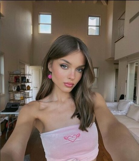 voyeur onlyfans beautiful naked pics