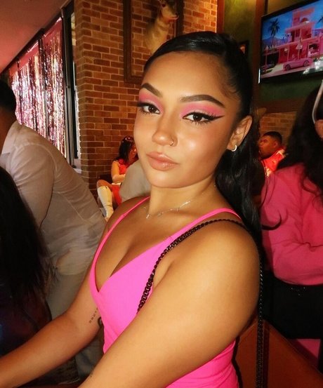 Avani Gregg pornstar hd pic