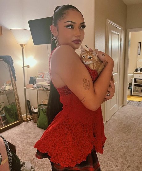 Avani Gregg pornstar perfect pics