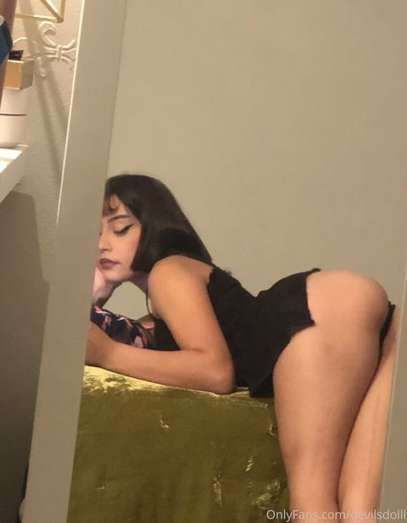 devilsdolll top actress image