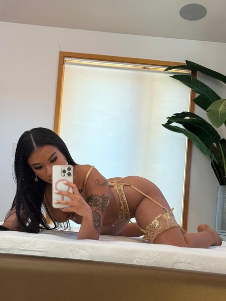 ameenagreen star nude images