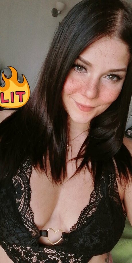 Freyans model adult galleries