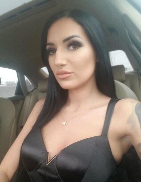 ninadiamondz perfect actress photos