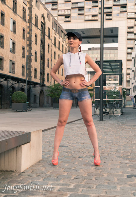 Jeny Smith hot model picture