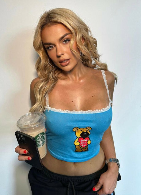 Tallia Storm erotic actress picture