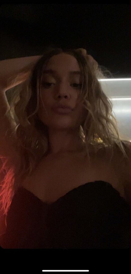 Olivia Ponton top actress photos