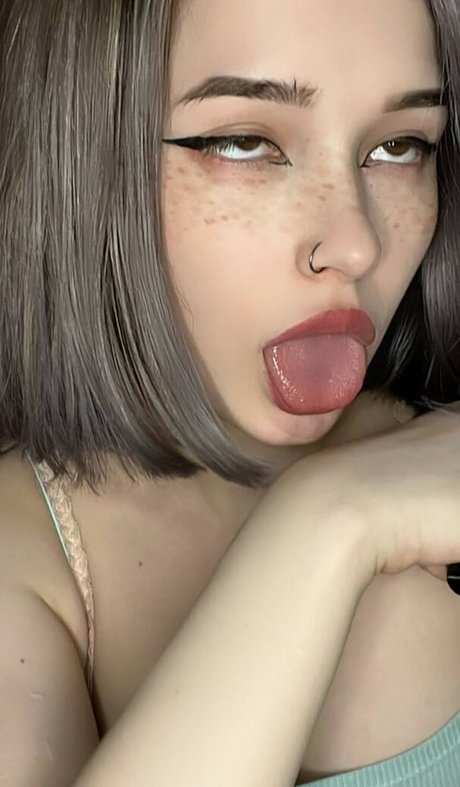 Soniloon xxx pornstar picture