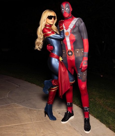 Paris Hilton pornstar adult photo