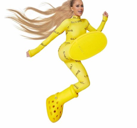 Paris Hilton nude actress image