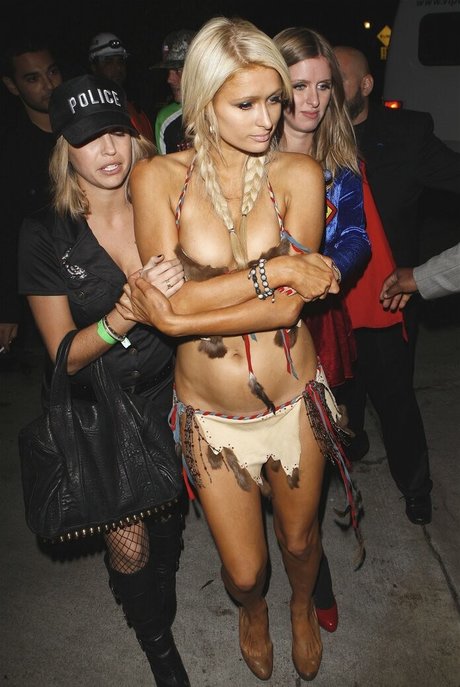 Paris Hilton star hd pictures