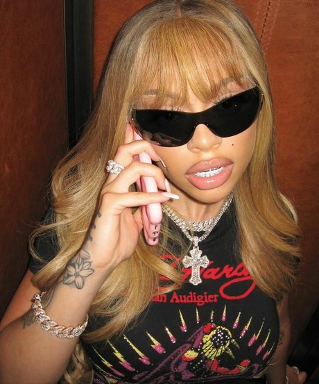 latto777 exclusive actress pics