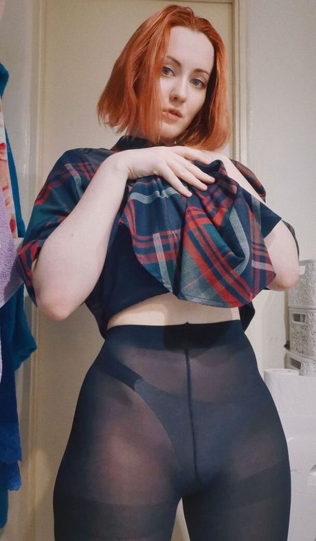 Oniksiya Sofinikum pornstar sex pictures