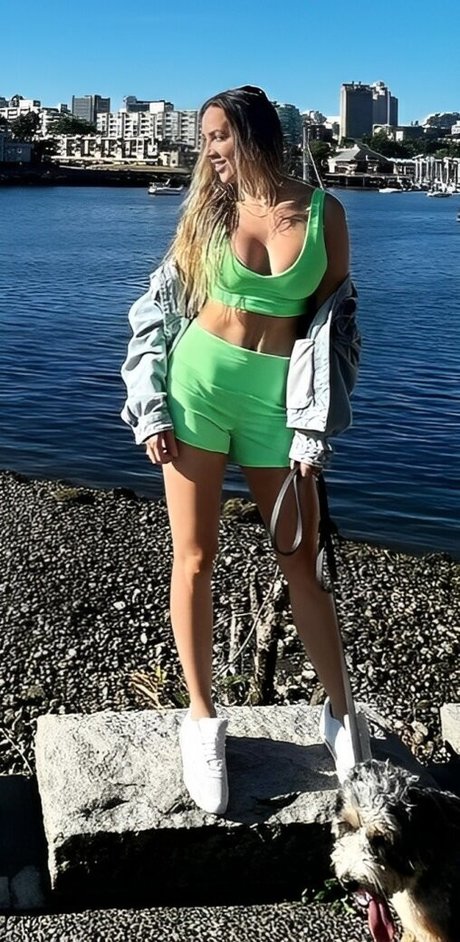 Chelsea Green nice pornstar gallery