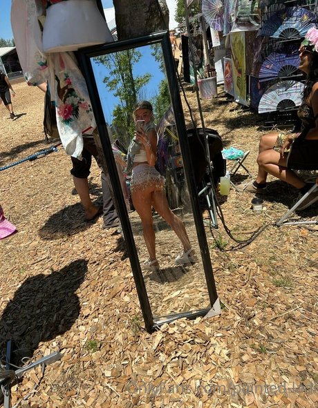 issameg model pictures