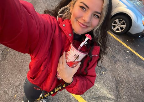 issameg pornstar xxx image