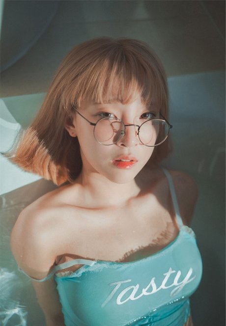 Inkyung sexy actress gallery