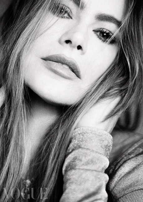 Sofia Vergara model perfect image