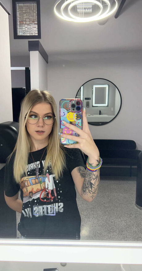 Gingiehippie nice actress gallery