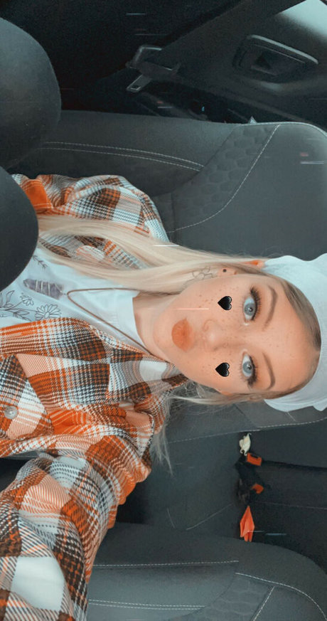 Gingiehippie top actress picture