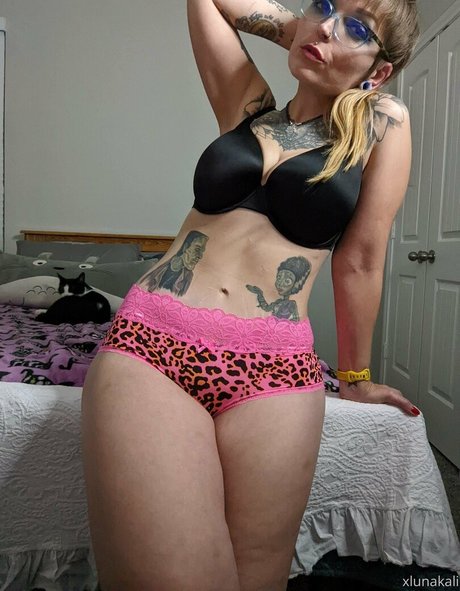 xlunakali free star photos