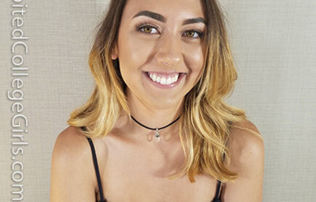 Excogi pretty model pic