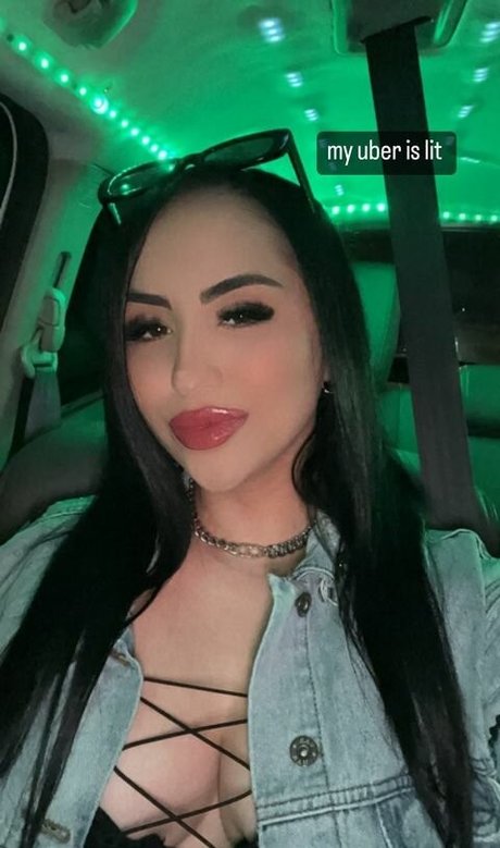 yourfutureexwifey nude model img