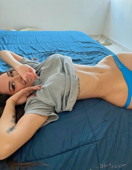 Aletrevino top model picture