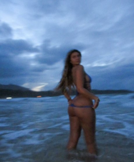 Sofia Jamora sexy pornstar pics