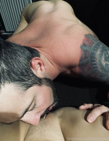 cheekschase1 naked actress picture