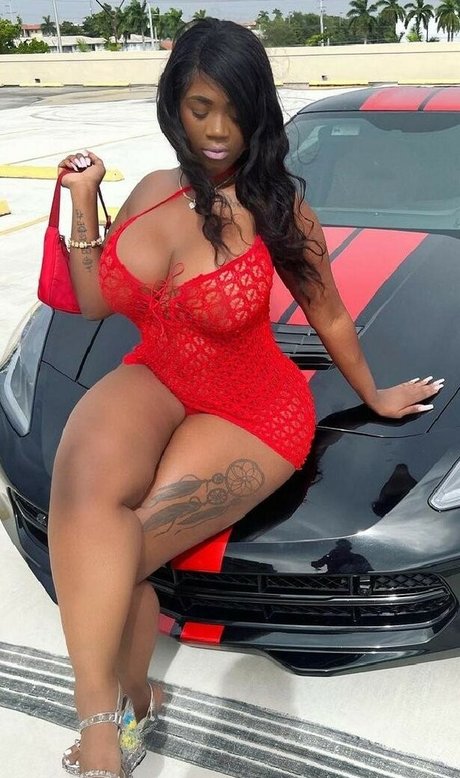 Daydayminajj exclusive actress photo