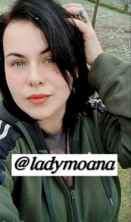 sarahmontanafree nude actress archive