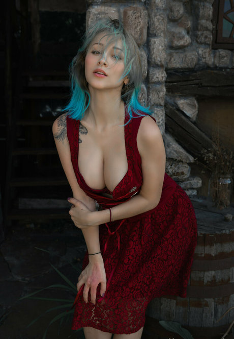 liensue beautiful model images