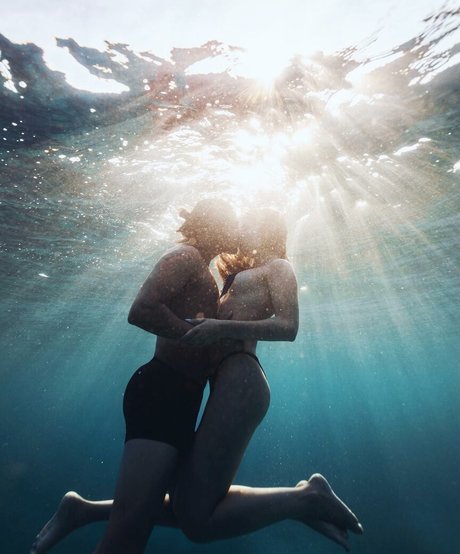 Sasha Spilberg art model photo